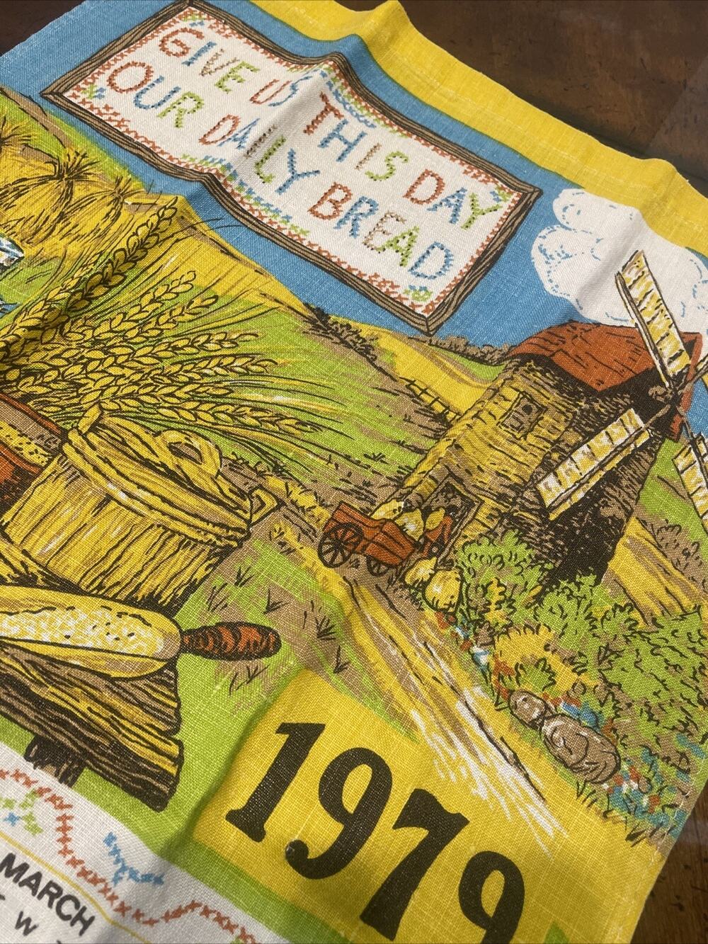 Vintage 1979 Calendar Linen Kitchen Wall Hanging Tea Towel Cottage 70s Decor